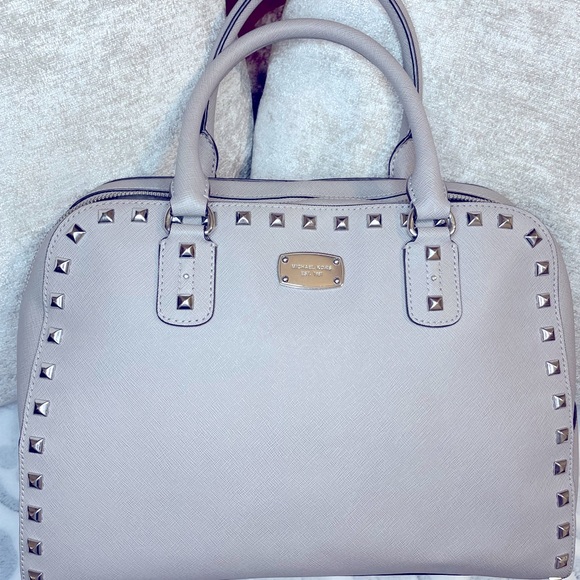 Micheal Kors medium sandrine studded satchel - Picture 1 of 12